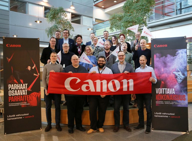 Canon on Best Seller Competitionin kultasponsori ja kilpailun ostajayritys!