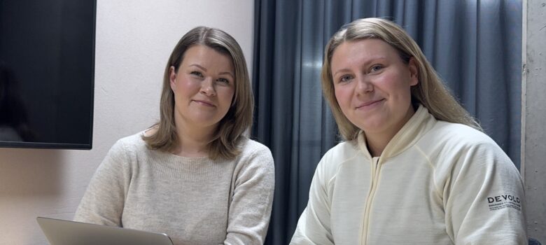 Riikka Ahvenlampi ja Iida Knuutila